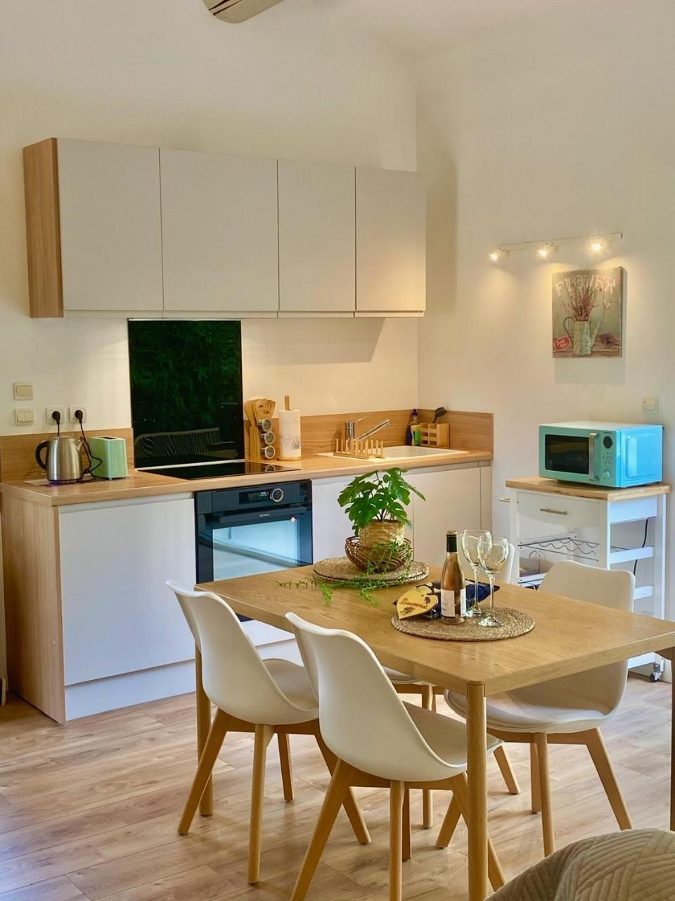 Appartement Neuf Et Au Calme Proche Avignon Althen-des-Paluds Luaran gambar