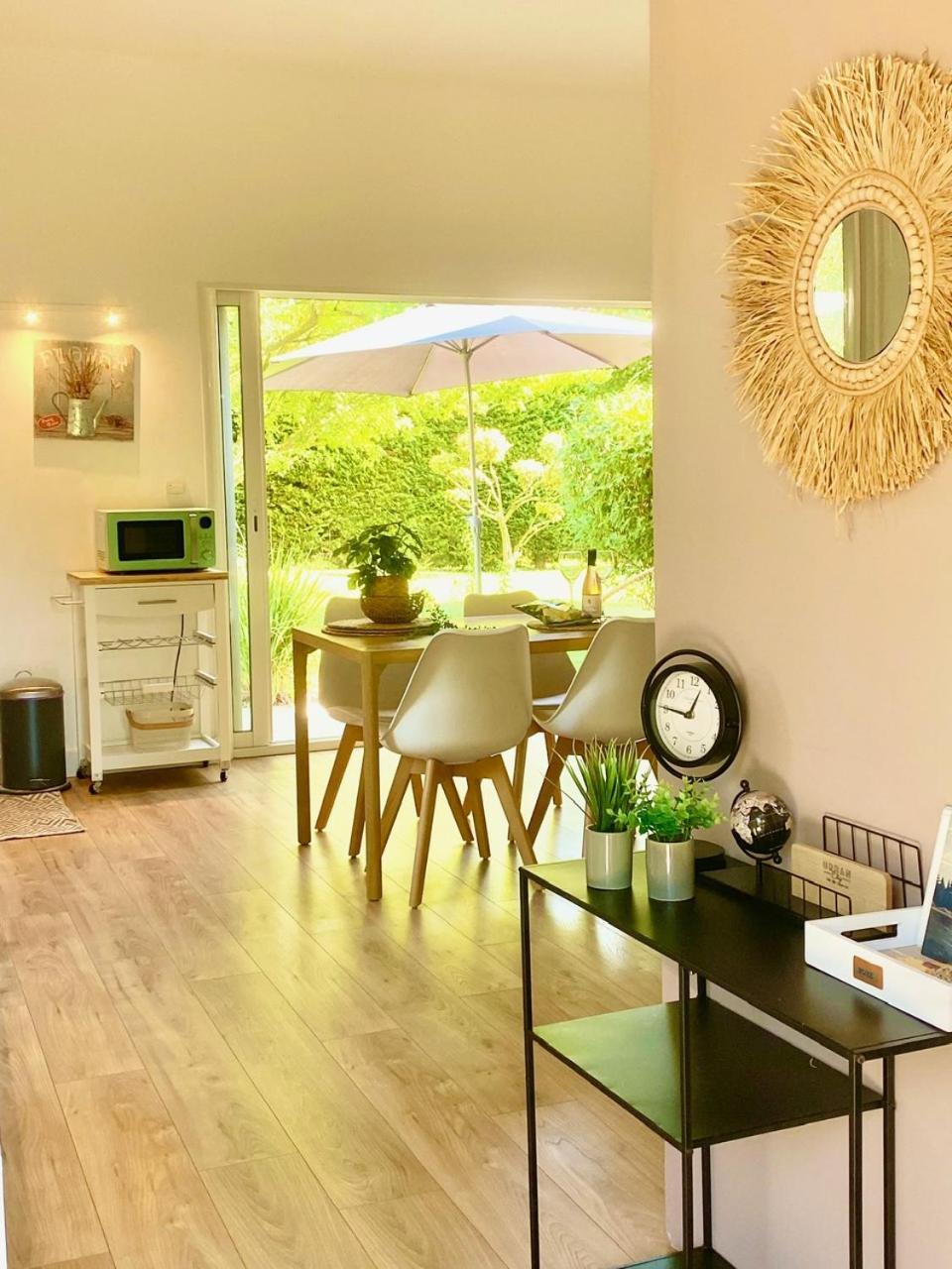 Appartement Neuf Et Au Calme Proche Avignon Althen-des-Paluds Luaran gambar